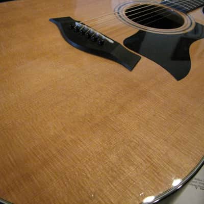 Taylor 314CE USA 2018 V-Class, ES2- Natural Spruce Top, OHSC image 11