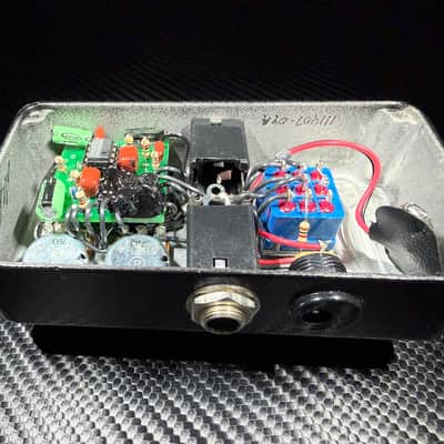 Hermida Audio Zendrive 2007, Hand Wired and signed by Alf Hermida - Silver/Black image 7