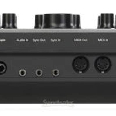 Modal Electronics Carbon8 37-key 8-voice Experimental Synthesizer (Carbon8d3) image 7