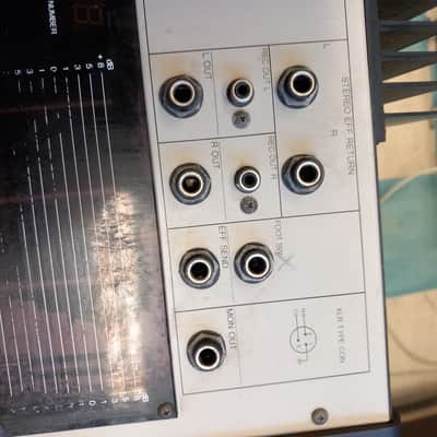Bell MDA 402 Power Mixer image 4