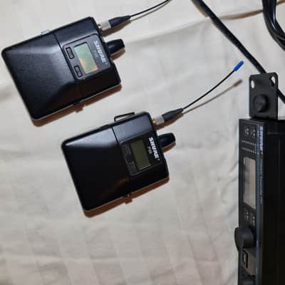 Shure P9T PSM900 Monitor System 790-830mhz w/ TWO R22 Bodypack Receiver image 1