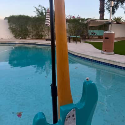 Fender American Professional II Precision Bass with Maple Fretboard 2020 - Present - Miami Blue image 11