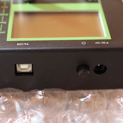 Waldorf Pulse 2 Analog Synthesizer like NEW! image 12