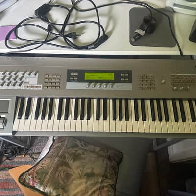 Korg Z1 1990s - Silver
