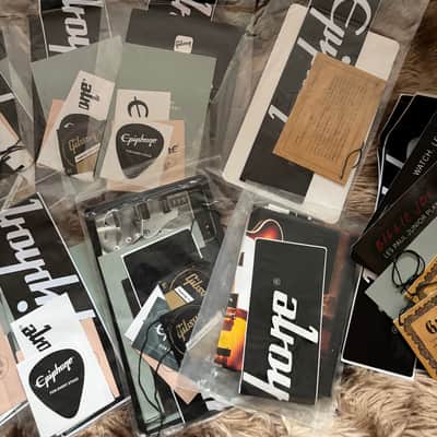 Epiphone Electric Guitars Paperwork Bundle image 3