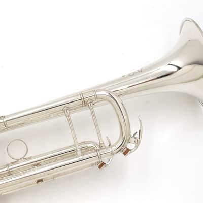 YAMAHA Trumpet YTR-8335S Custom Xeno Silver-Plated Finish [497687] (07/27) image 4