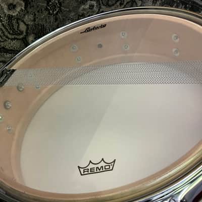 Ludwig Legacy Classic 4 x 14” Snare Drum Red Sparkle image 8