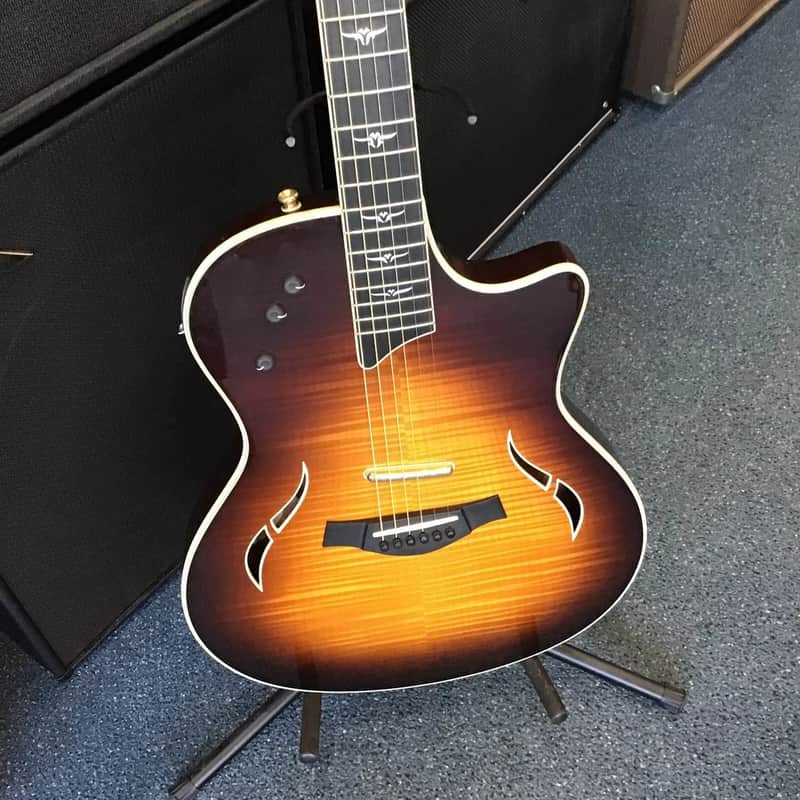 Taylor T5-C1 Thinline 5 Way Acoustic Electric w/ Hard Case image 1