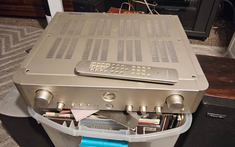 Marantz amplifier Pm 17 - Gold color | Reverb