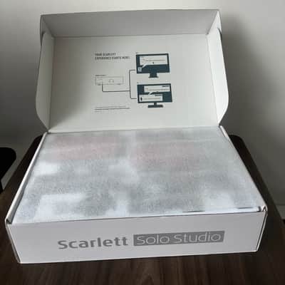 Scarlett Solo Studio 3rd Gen USB Recording Bundle image 6