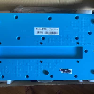 Novation Bass Station II 25-Key Monophonic Synthesizer 2013 - Present - Black image 4