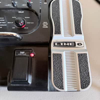 Line 6 Floor POD Plus Multi-Effect and Amp Modeler 2010's - Black image 2