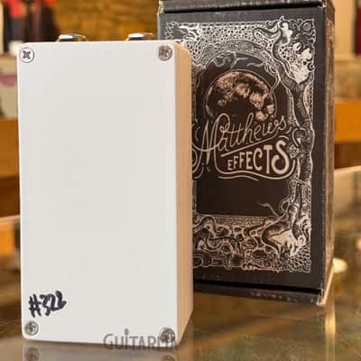 Matthews Effects The Botanist modulation pedal - w/box image 2
