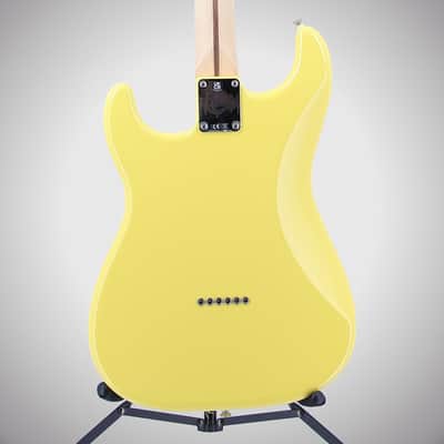 Fender Certified Pre-Owned Tom DeLonge Stratocaster, Rosewood Fingerboard, Graffiti Yellow (I8) (52115) image 2