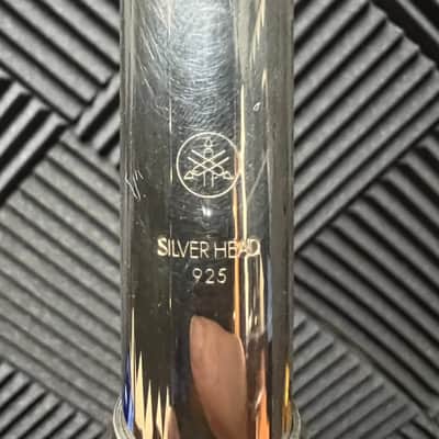 Yamaha 385II Intermediate Flute, Solid Silver Headjoint, In-Line Open-Hole, B-Foot - Used image 4