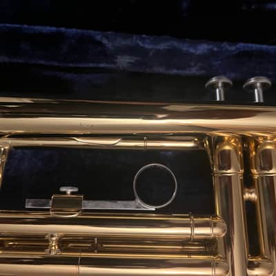 Yamaha YTR‑2335 Standard Student Bb Trumpet 2010s - Brass image 2