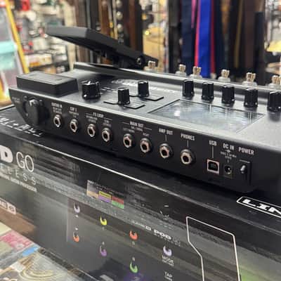 Line 6 POD Go Wireless Multi Effect & Amp Modeler - (Used) image 4