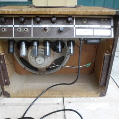 Silvertone Model 1333 12-Watt 1x12 Guitar Combo 1950s - 2-Tone Alligator Tweed image 2