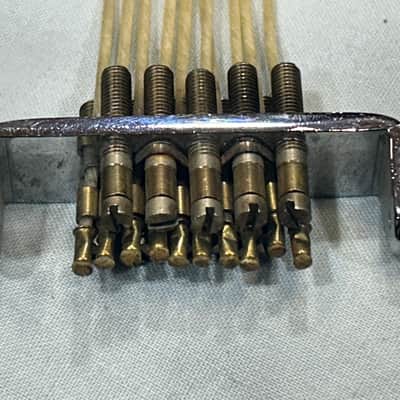 Ludwig Super Sensitive 10 Strand Gut Snares (TDG-U-296) 30's?? - chrome image 16