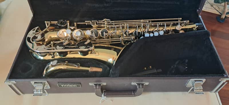 Yamaha Alto Sax YAS-23 - Gold Lacquer image 1