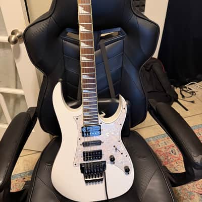 Ibanez RG350DX 2006 - White with Seymour Duncan JB's image 2