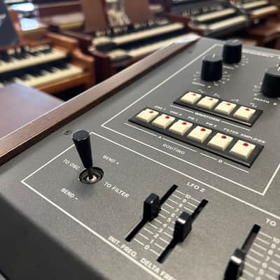 Elka Synthex image 6
