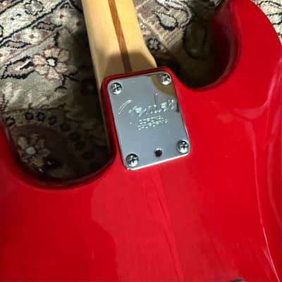 Fender American Deluxe Stratocaster 2000 - Transparent Red image 8