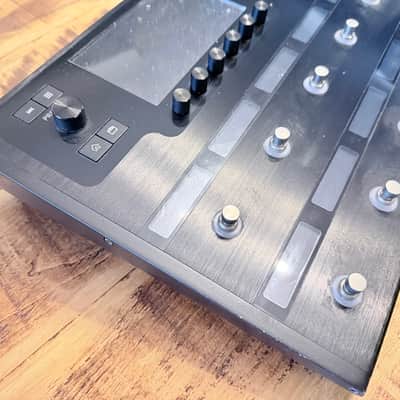 Line 6 Helix Guitar Multi-effects Floor Processor-Latest Firmware Update (No Box) image 2