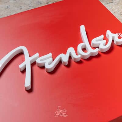 Fender Sign 30 x 30 cm Second Hand image 3
