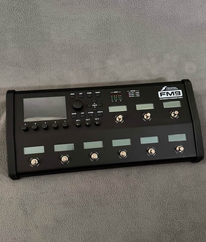 Immagine Fractal Audio FM9 Mark II Turbo Amp Modeler / FX Processor 2026 - 1