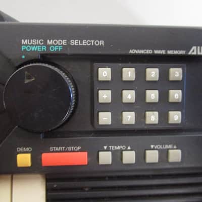 Yamaha PSR-75 image 7