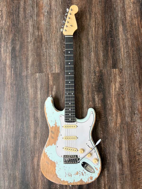 Partscaster Strat Type Relic image 1