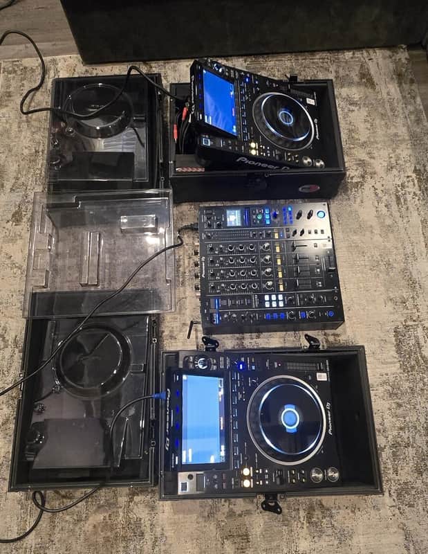 Pioneer CDJ - 3000 x2 + DJM A9 Flagship Bundle w/ Flight Case image 1