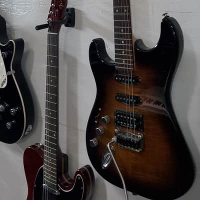 G&L Left Hand Legacy Deluxe HHS (Not the Fullerton Tribute Deluxe) - Tobacco Burst image 2