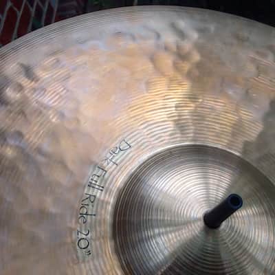Paiste 20" Signature Dark Full Ride Cymbal Very Good Condition image 7