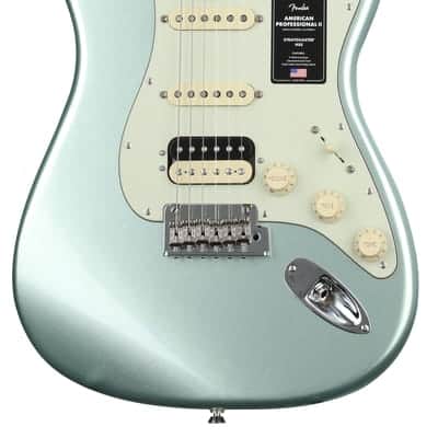 Fender American Professional II Stratocaster HSS - Mystic Surf Green with Maple Fingerboard image 2