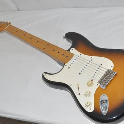 FENDER JAPAN Stratocaster serial number Electric Guitar Ref. No 7661 image 1