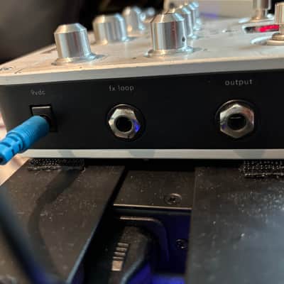Fishman Aura Spectrum DI 2010s - Silver image 4