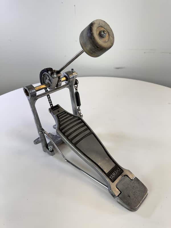 Yamaha Bass Drum Pedal Single Chain Drive Working Good Condition image 1