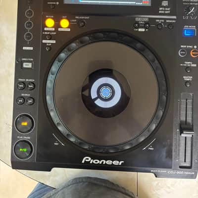 Pair of Pioneer CDJ-900 Nexus (CDJ-900NXS) image 1
