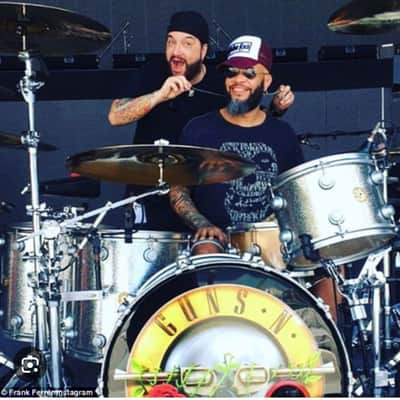 Frank Ferrer's Guns 'n' Roses, Steven Adler "Not In This Lifetime" Tour, DW Collectors 2010s - Silver Sparkle Lacquer. Complete Set! Signed by Whole Band!! image 4