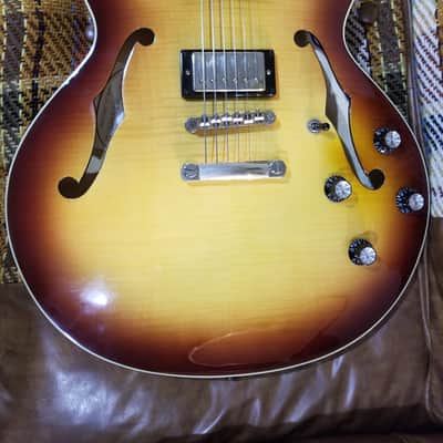 2008 Hofner Verythin Standard-CT Semi-Hollow Body Electric Guitar image 2