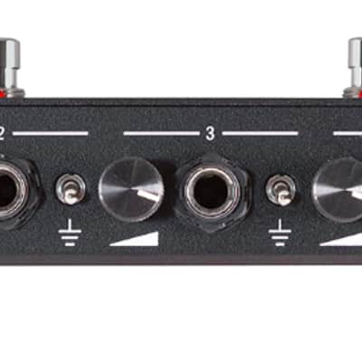 Voodoo Lab AMP SELECTOR PRO Isolated Output Switch/Blend Programmable With MIDI image 2