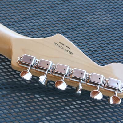 Fender Stratocaster 2018 FSR Sea Foam Pearl Eric Johnson w/ Case image 9