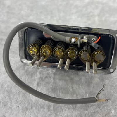 Lot of 4 vintage DeArmond Rowe Industries 2000 Dynasonic pickups (2 uninstalled) image 10