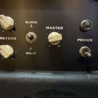 Line 6 Duoverb HD 100-Watt Stereo Digital Modeling Guitar Amp Head 2002 - 2004 - Black image 4