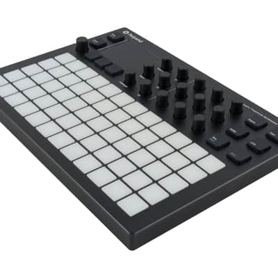 Polyend Synth Polyphonic Desktop Synthesizer [USED] image 3