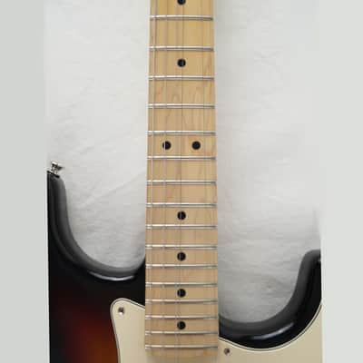 Fender Highway One Stratocaster - USA 2005 - 3 Color Sunburst - Gigbag included image 10