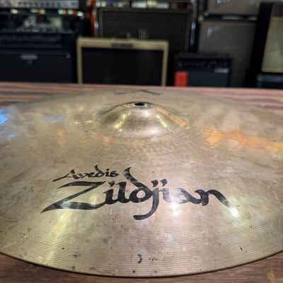 Zildjian 17" A Custom Crash Cymbal image 2