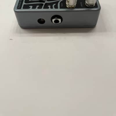 Lovepedal Custom Effects Blue Wave Tremolo Hermida Guitar Effect Pedal image 4